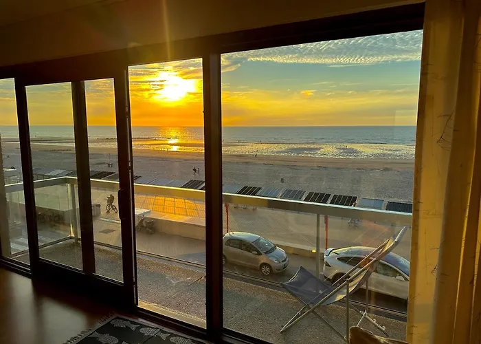 Beautiful Apartment With Seaview In Blankenberge Type 103